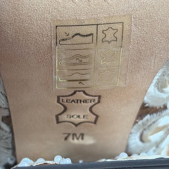 Tory Burch | *2 DIFFERENT SIZED SHOES* Francesca Roccia Rhinestone Heels 6.5 & 7 - Picture 4 of 17